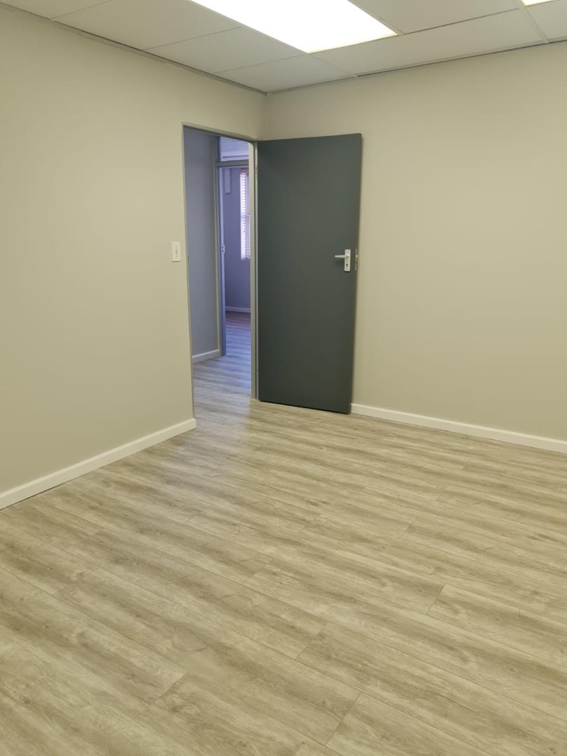 To Let Commercial Property for Rent in Wynberg Western Cape